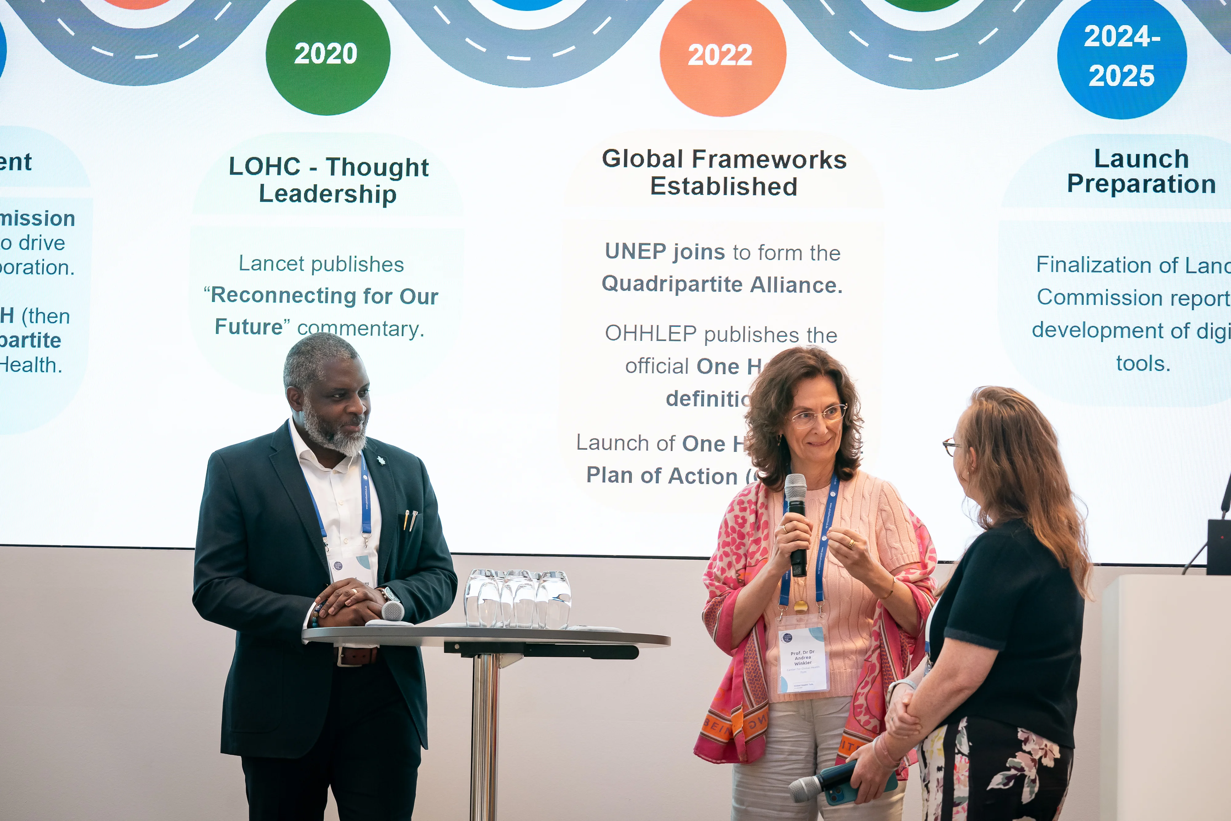 From the left Prof. John Amuasi and Prof. Andrea Winkler, Co(joint)-Chairs of the Lancet Commission on One Health and Dr Catherine Smallwood from WHO as moderator. ©Thomas Ecke